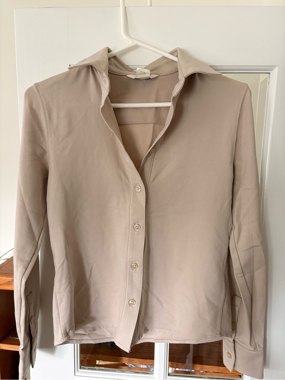 Club Monaco Classic Button Up Collared Shirt in Beige, Size XS